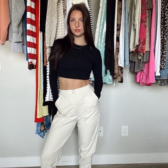 Zara Cream Jogger Pants - Picture 2 of 5